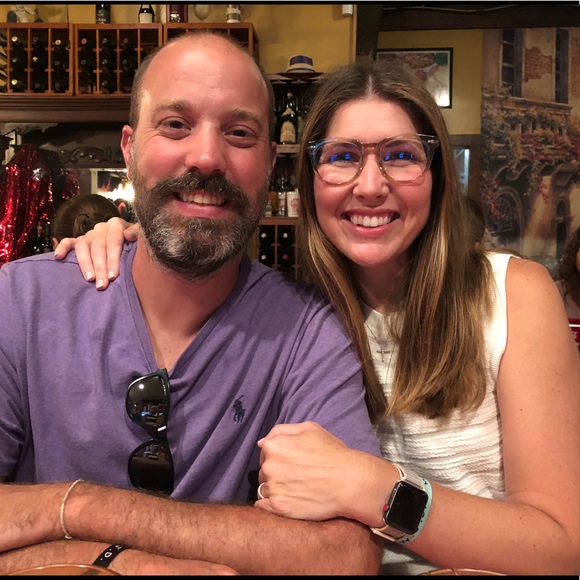 Meet your Posher, Laurie - Picture 3 of 8